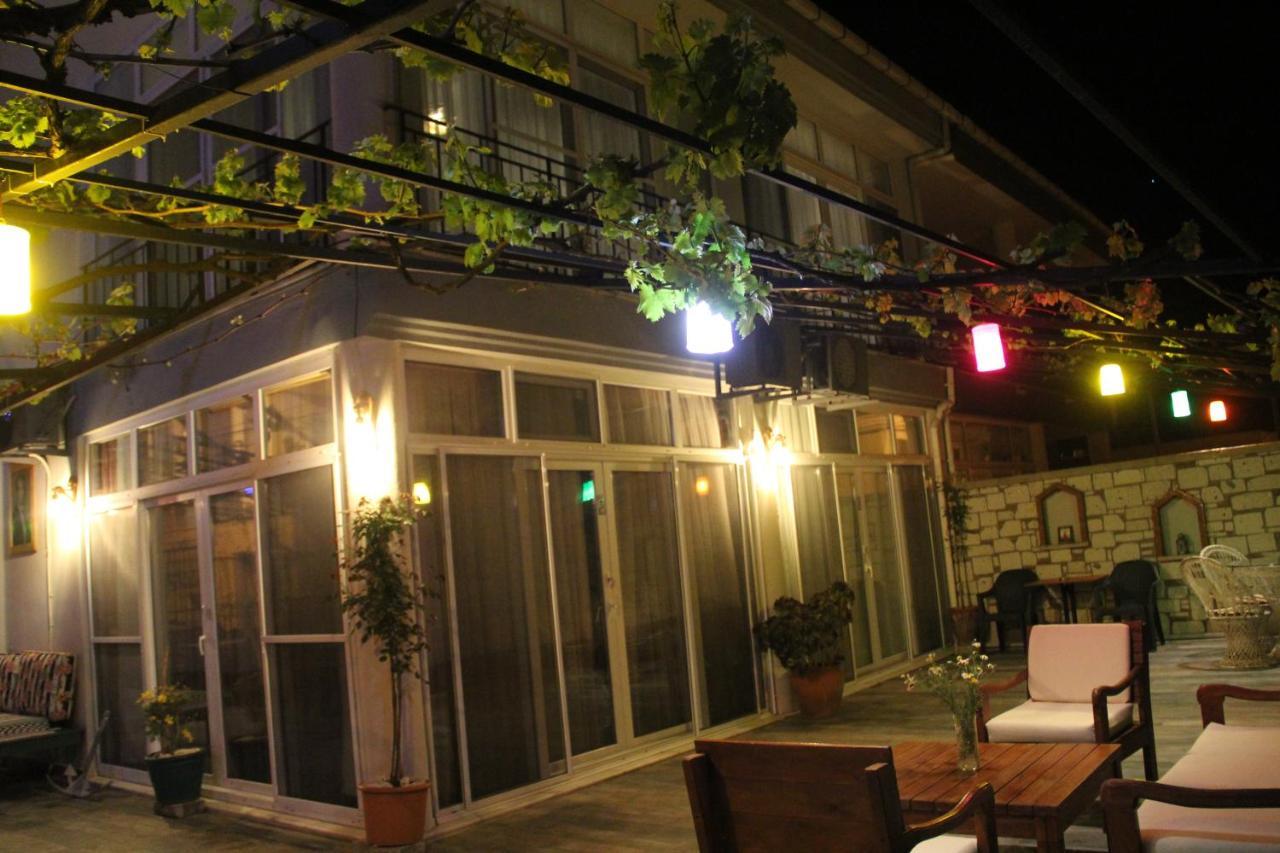 Balim Sultany Bed and Breakfast Çeşme Exteriör bild