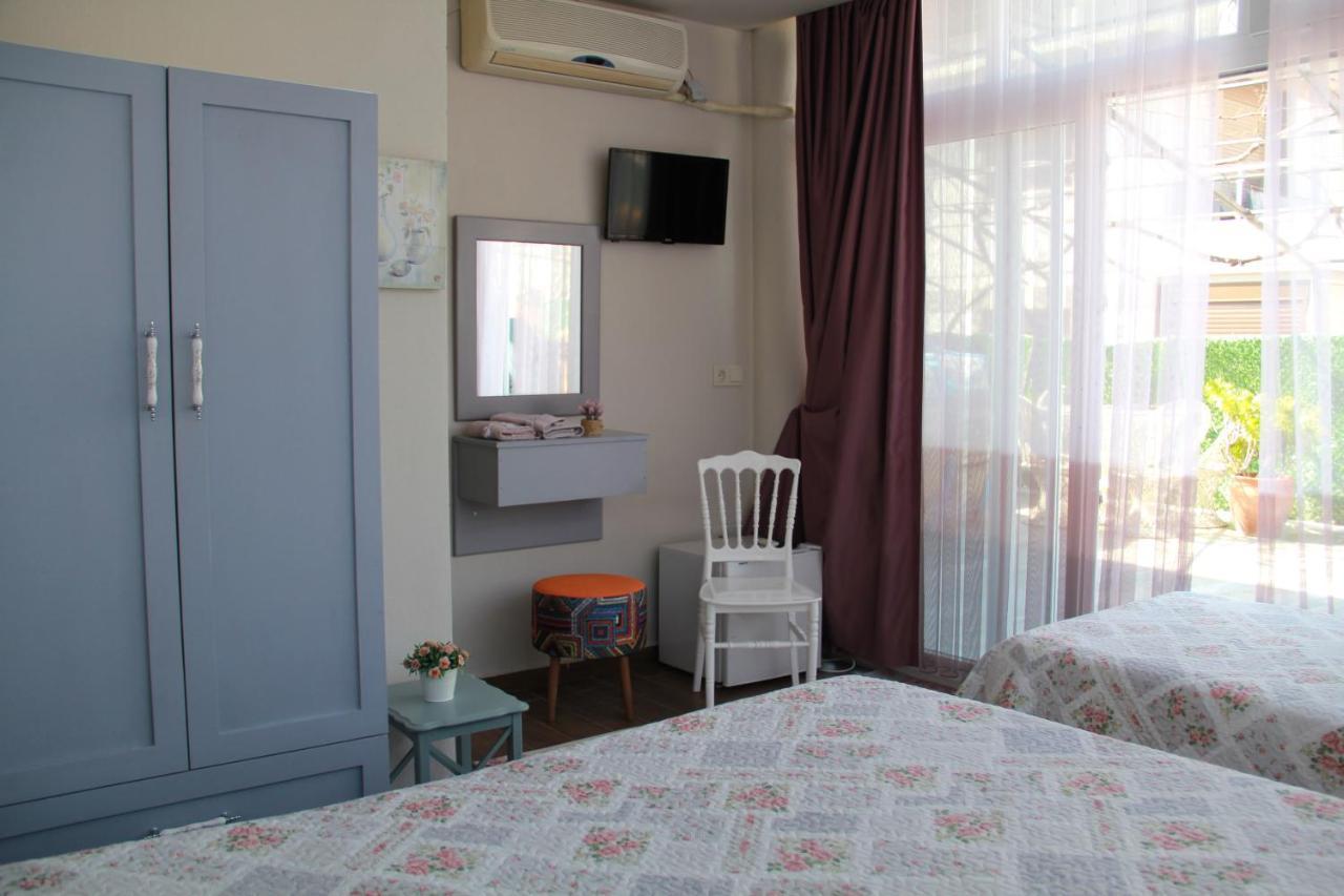 Balim Sultany Bed and Breakfast Çeşme Exteriör bild