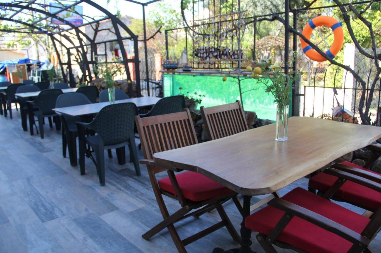 Balim Sultany Bed and Breakfast Çeşme Exteriör bild