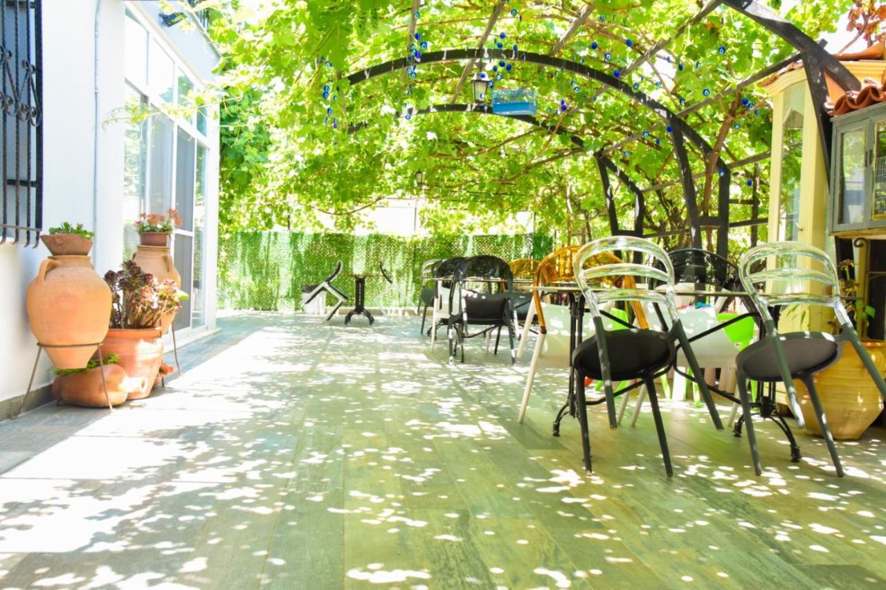 Balim Sultany Bed and Breakfast Çeşme Exteriör bild