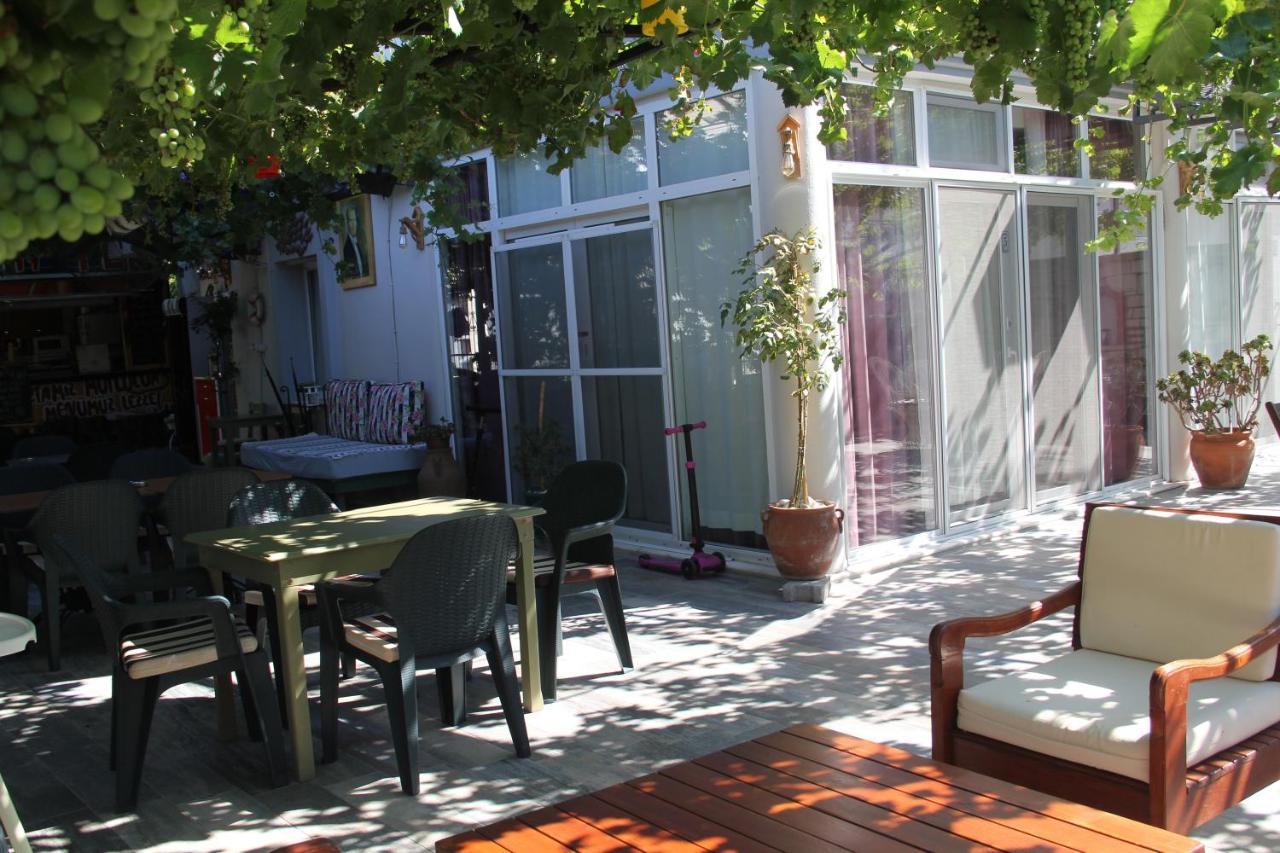 Balim Sultany Bed and Breakfast Çeşme Exteriör bild
