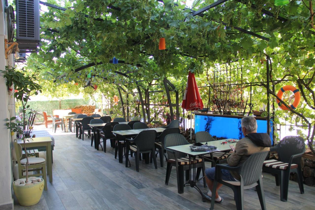 Balim Sultany Bed and Breakfast Çeşme Exteriör bild