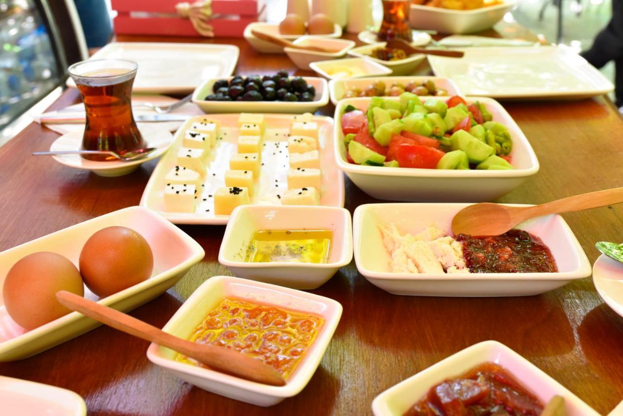 Balim Sultany Bed and Breakfast Çeşme Exteriör bild