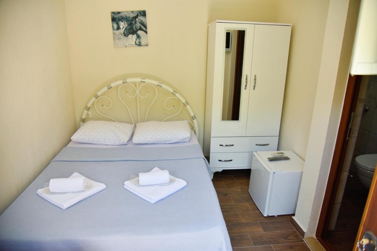 Balim Sultany Bed and Breakfast Çeşme Exteriör bild